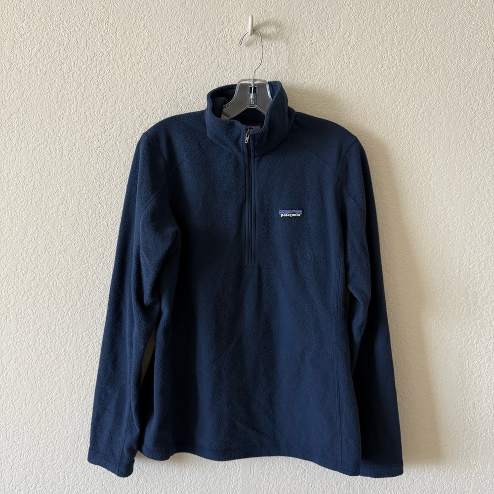 Women's Patagonia Micro D Quarter-Zip Fleece Medium Pullover in New Navy.